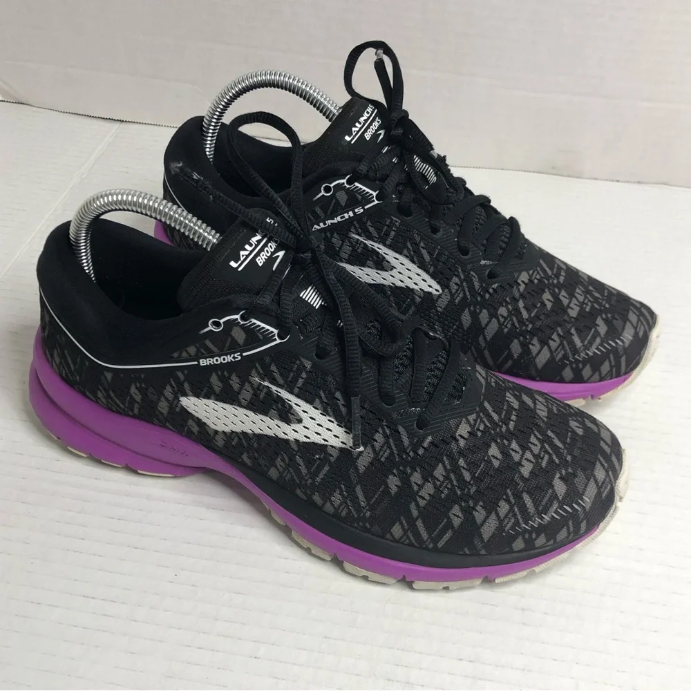 Brooks Sneakers Launch 5 Womens Size 9 Running Shoes Black Purple 1202661B090
